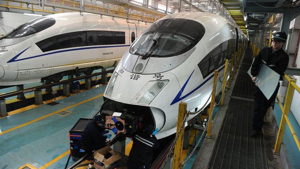 Proyek kereta api China-Laos: Mengapa China berambisi bangun rel kereta cepat di Asia Tenggara?