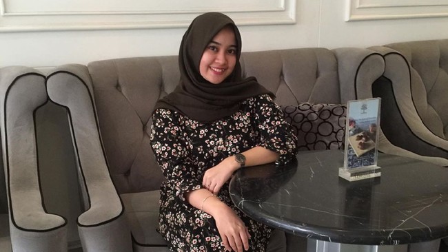 Aldi Taher mengumumkan kehamilan Salsabilih pada Desember 2020. Akhirnya sekarang saya dinyatakan pamil, papah hamil. Alhamdulilah istri saya dinyatakan hamil atas perbuatan saya, ujar Aldi Taher. Kini usia kehamilan Bilih sudah memasuki trimester ketiga. Foto: Instagram