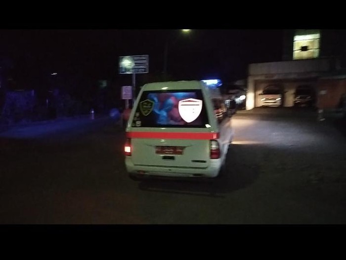 Seorang nenek meninggal di ambulans karena ditolak RSUD AW Syahranie. (dok. Istimewa)