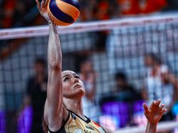 Zehra, Bidadari Voli Turki yang Pukau Netizen