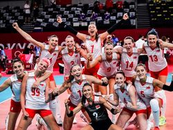 Zehra, Bidadari Voli Turki yang Pukau Netizen