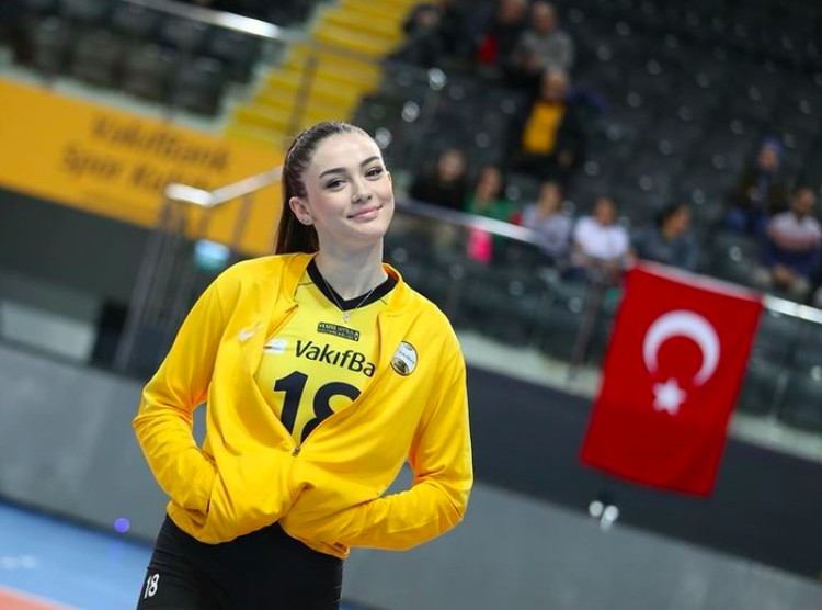 Zehra Gunes Zehra Gunes