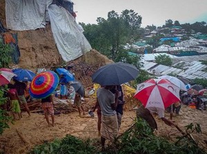 Longsor Terjang Pengungsian Warga Rohingya di Bangladesh, 6 Orang Tewas
