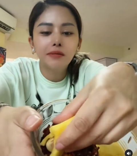 Cara Makan Buah Nangka Ala Farida Nurhan