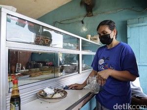 PPKM Level 4 Ditentukan Besok, Dengar Lagi Jeritan Pemilik Warteg-Pedagang