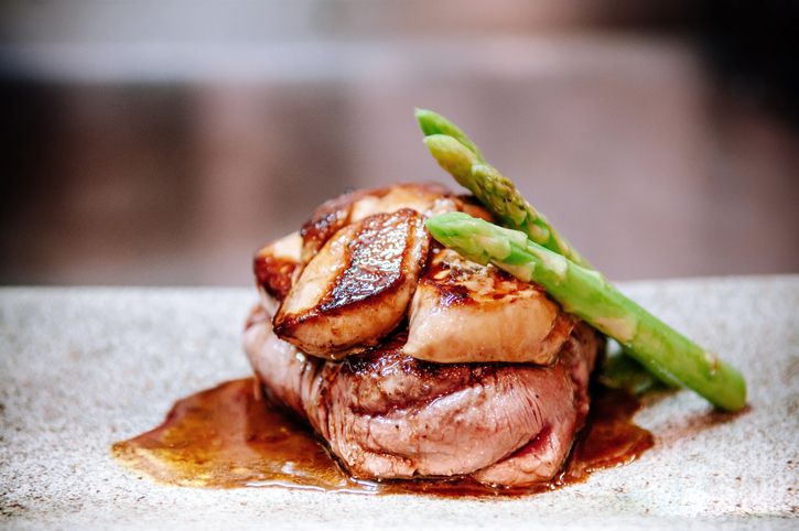 Sisca Kohl Dikritik karena Makan Foie Gras, Ini 5 Fakta Produksi Foie Gras