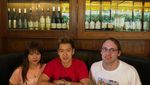 Momen Hangat Marcus Gideon Saat Makan Bersama Keluarga