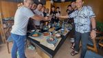 Momen Hangat Marcus Gideon Saat Makan Bersama Keluarga