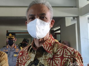 Ganjar Cerita Ditegur Megawati soal Banjir Rob di Jateng