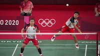 Pertandingan Olimpiade Tokyo 2020 ini masih berjalan ketat selepas interval. Pasangan Greysia/Apriyani terus mampu menyamakan skor milik Fukushima/Hirota setiap kali tertinggal.