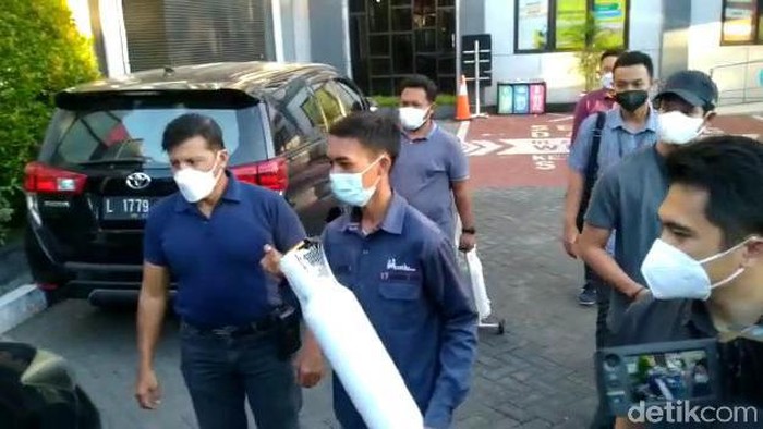 kejari surabaya