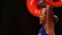 Diaz mengungguli catatan lifter China, Liao Qiuyun yang membuat total angkatan 223kg (97 kg di snatch dan 126 di clean & jerk).  