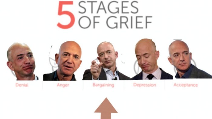 Jeff Bezos dan perusahaannya kalah saing dengan perusahaan Elon Musk, SpaceX soal proyek dengan NASA. Elon Musk yang terkenal nyeleh pun menertawakan meme 5 Stage Grief of Jeff Bezos yang dibagikan seseorang di Twitter.

Sebagai gambaran awal, dikutip detikINET dari Reuters, Selasa (27/7/2021), demi mendapatkan proyek itu Jeff Bezos bahkan sampai berjanji akn menutupi biaya yang mesti dikeluarkan NASA untuk proyek itu bila Blue Origin yang menggarapnya. Dia menawarkan USD 2 miliar atau sekitar Rp 28,8 triliun kepada NASA.