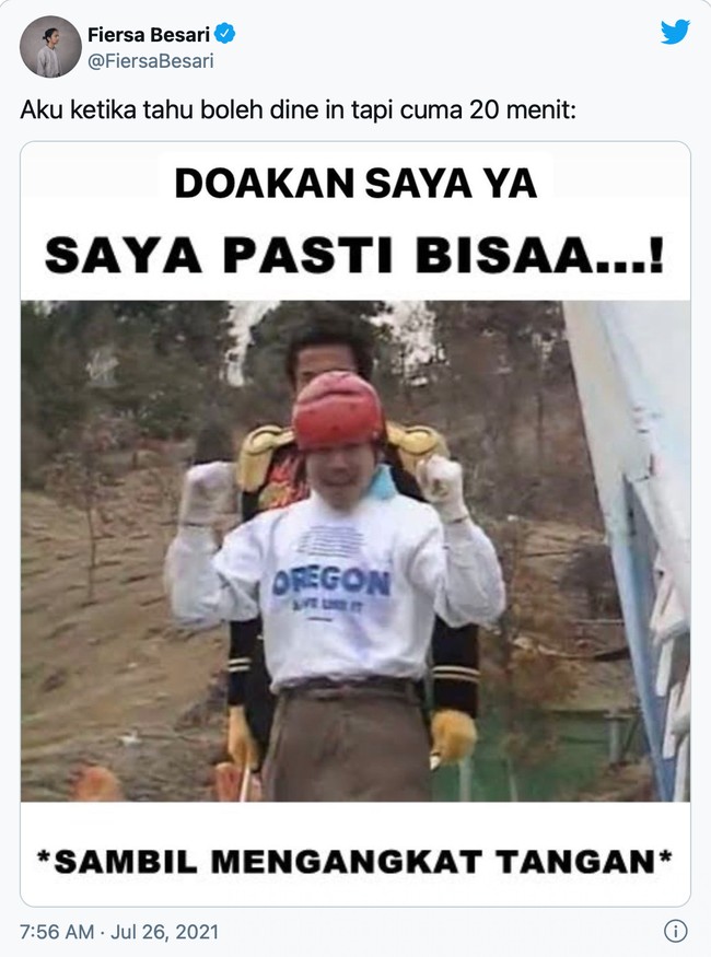 Ketika peraturan makan di tempat cuma dibolehin 20 menit aja. Alhasil makannya serasa lagi ikutan lomba. Yuk bisa yuk.. Foto: Twitter