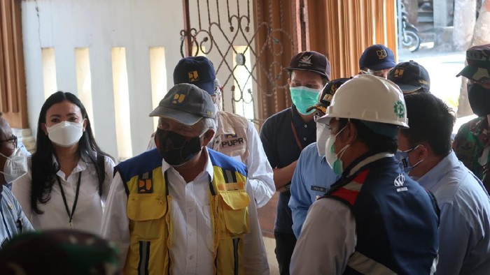Menteri PUPR tinjau RS darurat COVID-19 di Bantul.