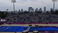 Dengan pelarangan penonton ke venue, maka para penggemar bisa menyaksikan seluruh pertandingan Olimpiade Tokyo melalui siaran televisi.  