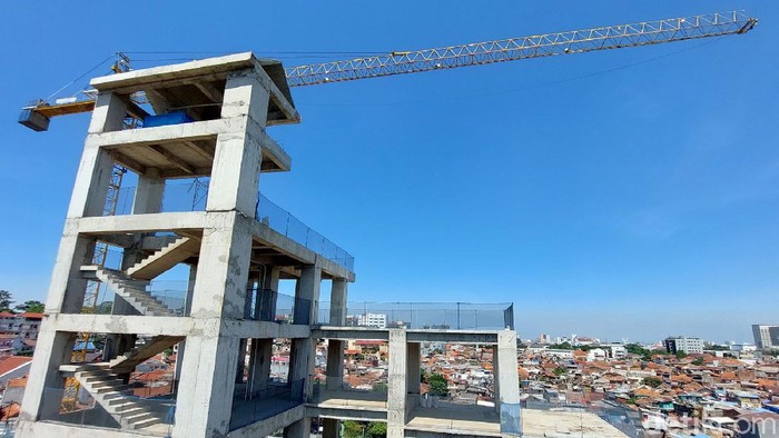 Pemerintah Kota (Pemkot) Bandung menargetkan pembangunan rumah deret Tamansari Tahap I sebanyak 189 unit rampung tahun ini. Realisasi tahap 1 lebih ke arah bangunan konstruksinya di blok C 8 lantai dan Blok A 4 lantai.