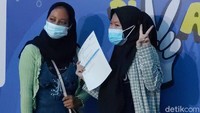 Sementara itu, Dandenkeslap 030301 Bandung Mayor Ckm Suparman mengatakan, selain di PVJ vaksinasi COVID-19 ini juga dilakukan dibeberapa tempat di Kota Bandung.