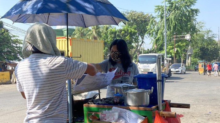 PKL di Pasar Senen bisa berjualan kembali