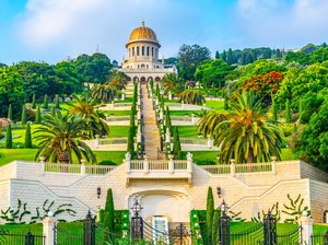 Rumah Ibadah Agama Bahai Sampai Warga China Tinggalkan Indonesia
