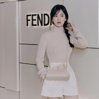 Song Hye Kyo menjadi salah satu artis tersohor asal Korea Selatan. Tak hanya warawiri di televisi, ia juga eksis sebagai model dan brand ambassador sejumlah brand. Foto: dok Instagram kyo1122