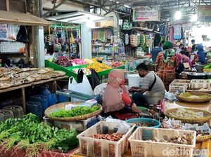 PPKM Level 3, Pasar Manis Ciamis Sepi-Omzet Pedagang Turun 70 Persen