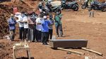 TPU Jombang Tangsel Buka Lahan Baru untuk Jenazah COVID-19