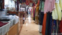 Herman mengaku pihaknya juga akan terus melakukan pengawasan terhadap pusat pertokoan yang buka supaya dapat mematuhi aturan yang sudah ditentukan. 
