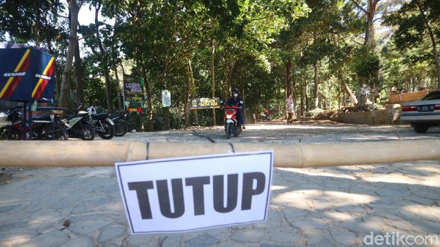 Wisata Kudus Kibarkan Bendera Putih