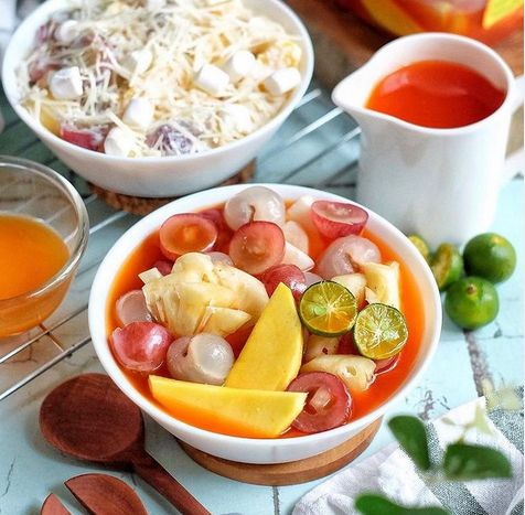 5 Asinan Buah Premium, Isiannya Ada Kiwi hingga Anggur