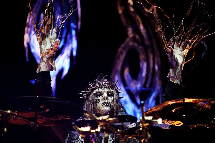 83438326 SYDNEY, AUSTRALIA - OCTOBER 26: Drummer Joey Jordison of heavy metal band Slipknot performs on stage in concert at Acer Arena on October 26, 2008 in Sydney, Australia. (Photo by Lisa Maree Williams/Getty Images)