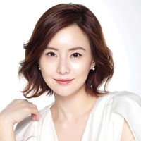 Choi Jung Yoon menikah dengan Yoon Tae Jun pada 2011. Yoon Tae Jun merupakan anak tertua dari presiden E-Land Group, jaringan konglomerasi Korea Selatan yang bergerak di bidang mal, retail, restoran, taman hiburan, hotel hingga bisnis konstruksi. Foto: dok. Instagram, Hancinema