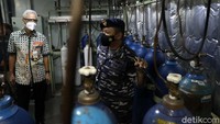 Ia melihat proses produksi oksigen di sana.