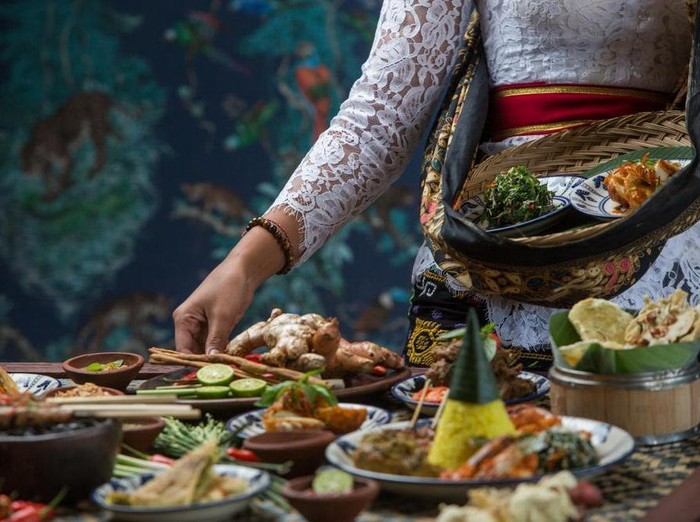 Ilustrasi makanan khas Bali.