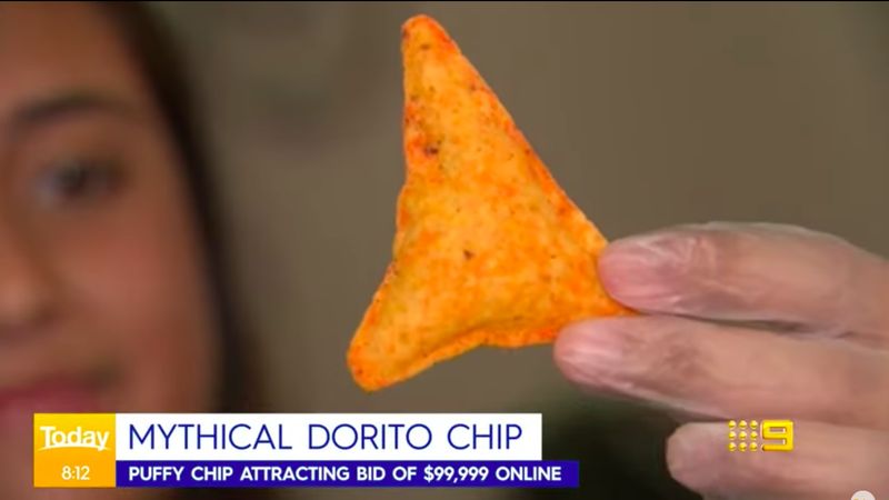 Iseng Ngemil Doritos, Remaja Ini Dapat Uang Kaget Rp 213 Juta!