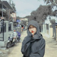 Seleb TikTok Juy Putri akan dijadwalkan menjalani sidang pelanggaran PPKM pada Kamis (29/7/2021). Hal itu dikarenakan Juy melanggar aturan PPKM Darurat dengan menggelar acara ulang tahun di salah satu hotel di daerah Bekasi. Foto: Instagram/@juyyputrii