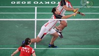 Praveen Jordan/Melati Daeva Oktavianti tersingkir di babak 8 besar Olimpiade Tokyo 2020. Praveen/Melati disingkirkan wakil China Zheng Si Wei/Huang Ya Qiong di babak perempatfinal Olimpiade Tokyo 2020, Rabu (28/7/2021).