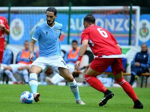 Lazio Diimbangi Tim Serie C di Pramusim, Sarri Ngamuk