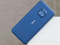 Lebih Dekat dengan Ponsel Badak Nokia XR20