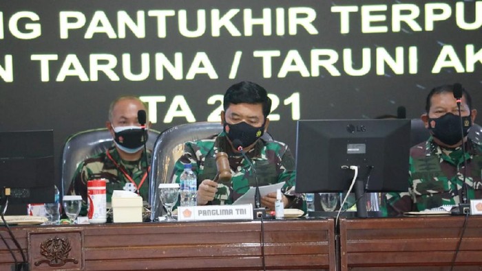 Panglima TNI Marsekal Hadi Tjahjanto pimpin sidang Pantukhir Akademi TNI