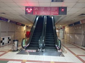 Sudah Buka, Masuk Tanah Abang Wajib Tunjukkan Kartu Vaksin