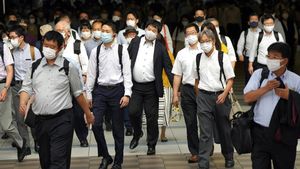 Jepang Longgarkan Aturan Masker, Warganya Tetap Pilih Pakai