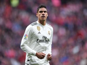 Legenda Arsenal Sebut Varane-Maguire Bakal Oke Banget