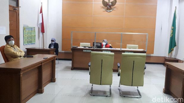 Suasana Sidang Putusan Praperadilan Angin Prayitno
