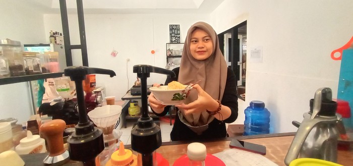 Unik! Bakso di Kudus Ini Pakai Campuran Daun Kopi dan Bubuk Kopi