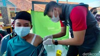 Vaksinasi tersebar di beberapa kecamatan di Kabupaten Majalengka.