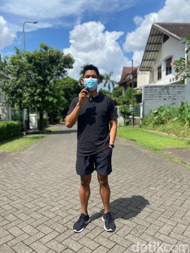 Viral konten selebriti TikTok tuai kritik di media sosial.