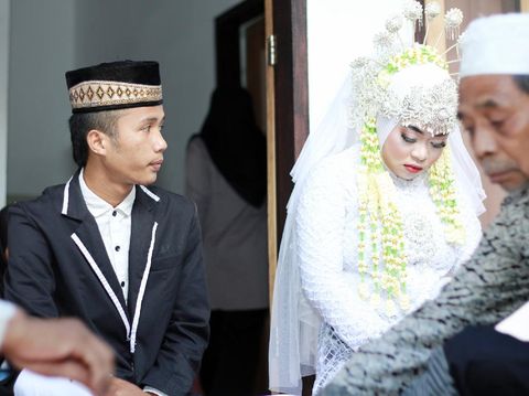Viral pria yang menikahi dua wanita sekaligus di NTB.