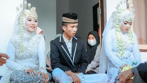 Ini 10 Potret Pernikahan Pria Viral di Lombok Nikahi 2 Wanita Sekaligus