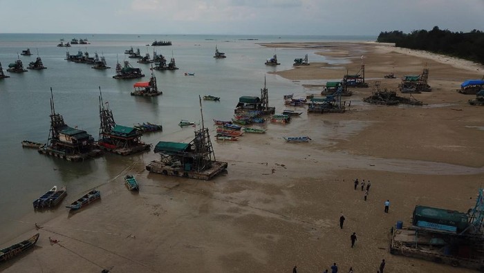 100 ponton ilegal diamankan di laut Bangka Belitung (Dok istimewa)